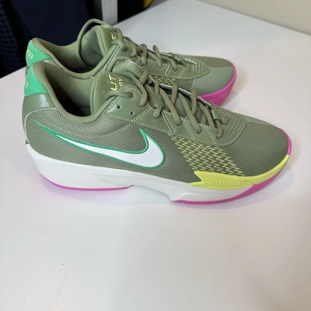 Nike G.T. Cut Academy Basketball Shoes Oil Green/Light Lemon Twist Size 12